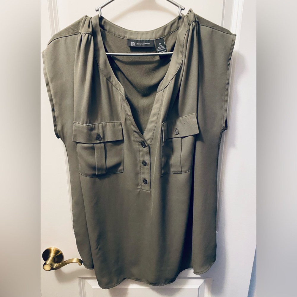 INC International Concepts Green Buttoned Mandarin Collar Blouse